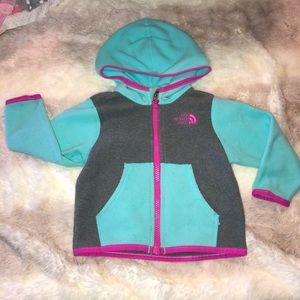 LIKE NEW North Face Zip-up Fleece Size 6-12 Month